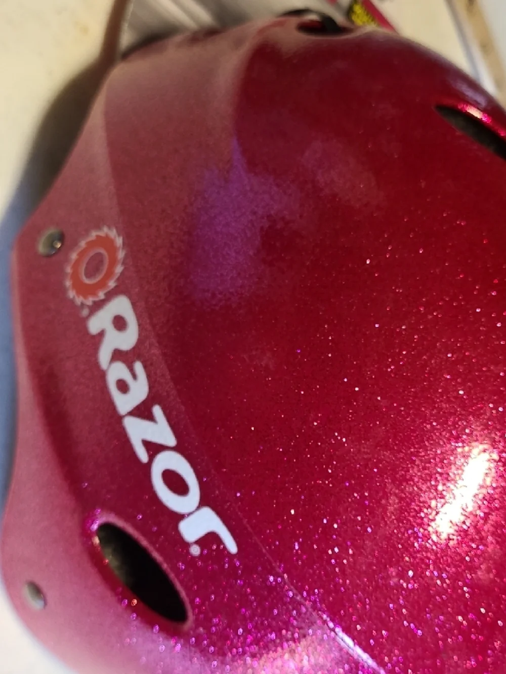 Title: Razor Multisport Helmet Pink Glitter Sparkle Medium Ages 8+ NWT